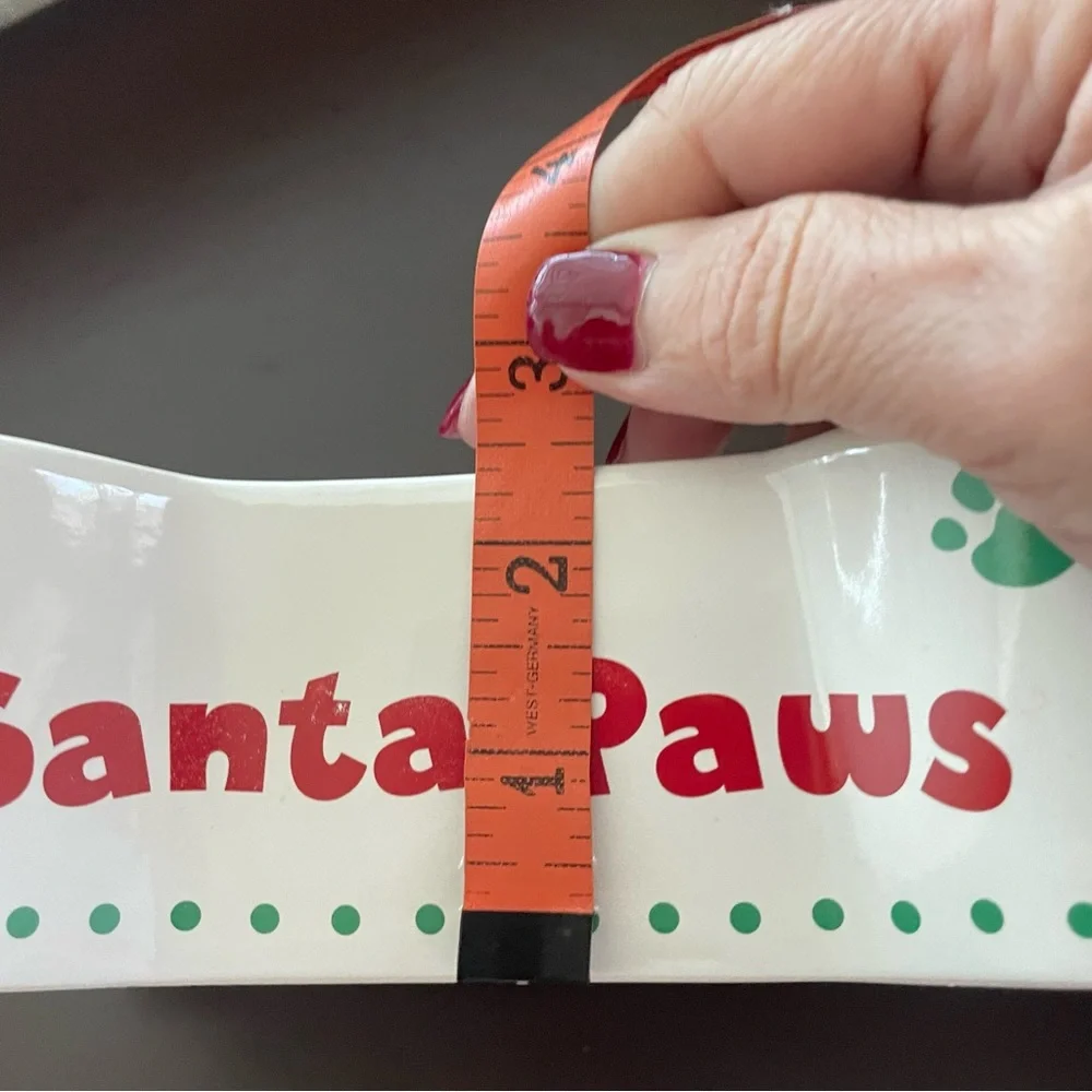 N/A santa paws